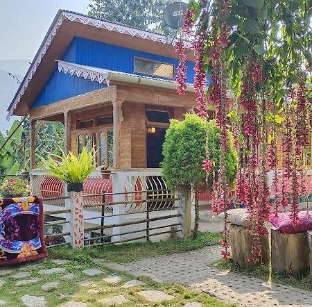 Eviana Homestay Дарджилинг Экстерьер фото