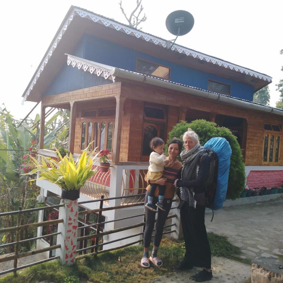 Eviana Homestay Дарджилинг Экстерьер фото